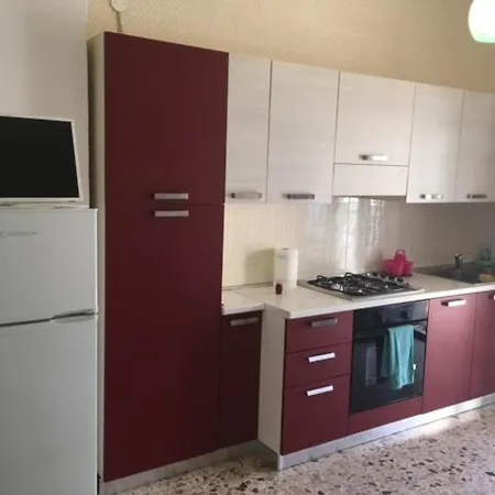Casa Vacanza Sul Lungomare Di Lido Apartment